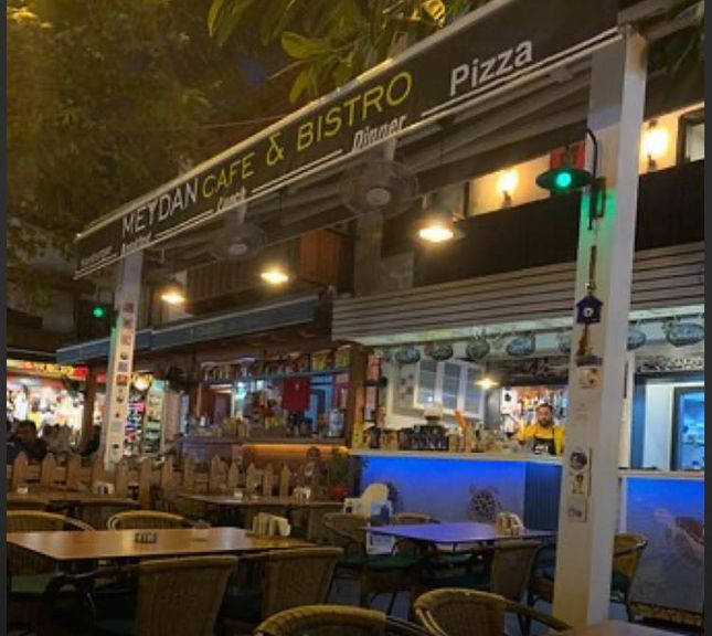 Kaş Kafası Meydan Cafe Bistro